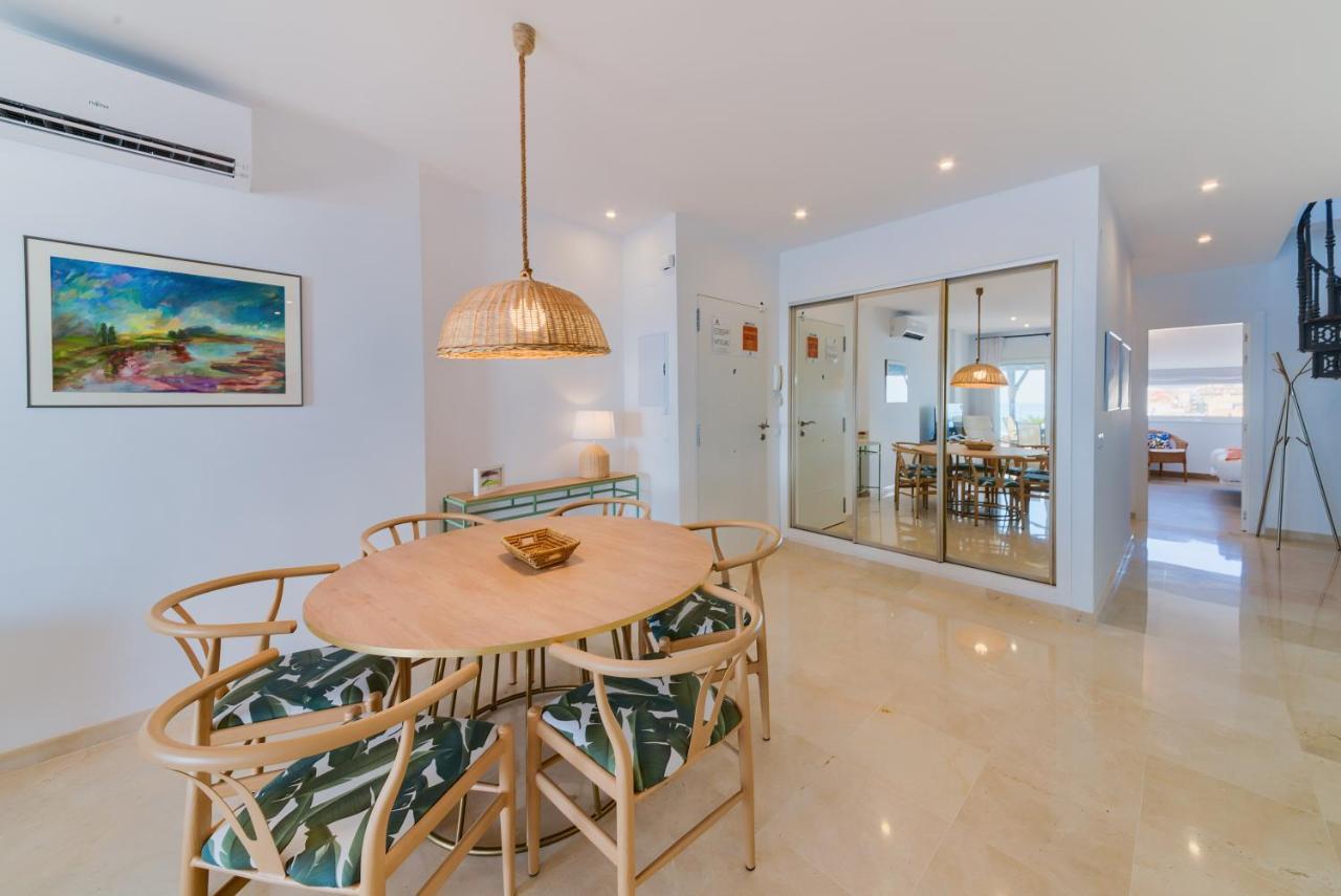 Holidays2Fuengirola Duplex With Stunning Sea View, Terraces,1St Line Beside Port Ngoại thất bức ảnh