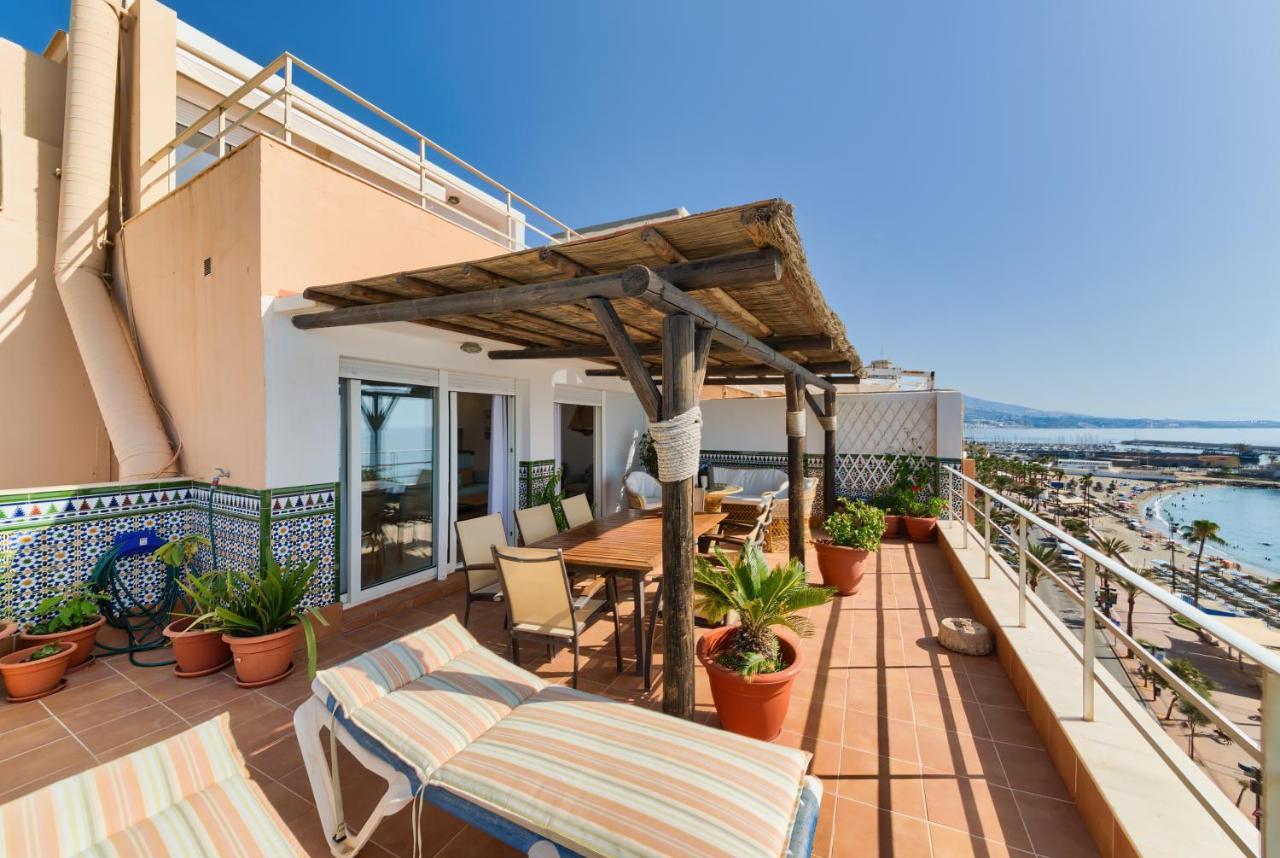 Holidays2Fuengirola Duplex With Stunning Sea View, Terraces,1St Line Beside Port Ngoại thất bức ảnh