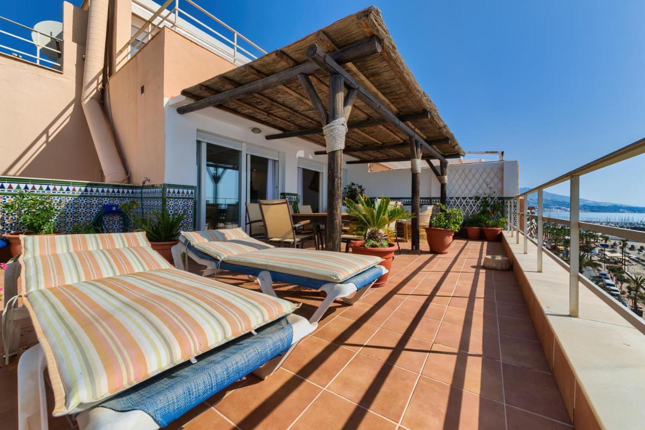 Holidays2Fuengirola Duplex With Stunning Sea View, Terraces,1St Line Beside Port Ngoại thất bức ảnh