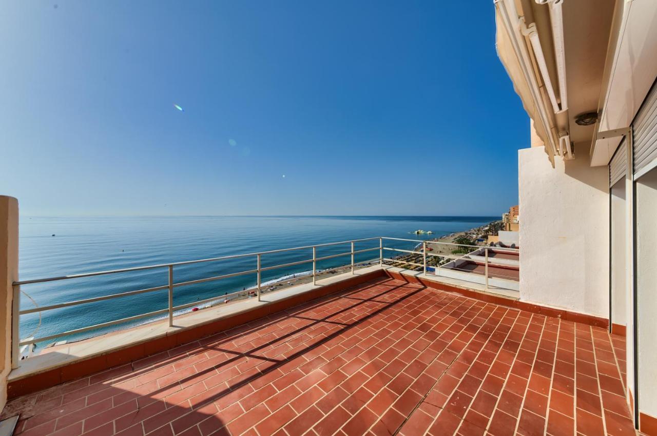 Holidays2Fuengirola Duplex With Stunning Sea View, Terraces,1St Line Beside Port Ngoại thất bức ảnh